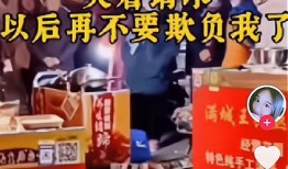 女子爆料摆摊视频,揭秘街头小吃的背后真相